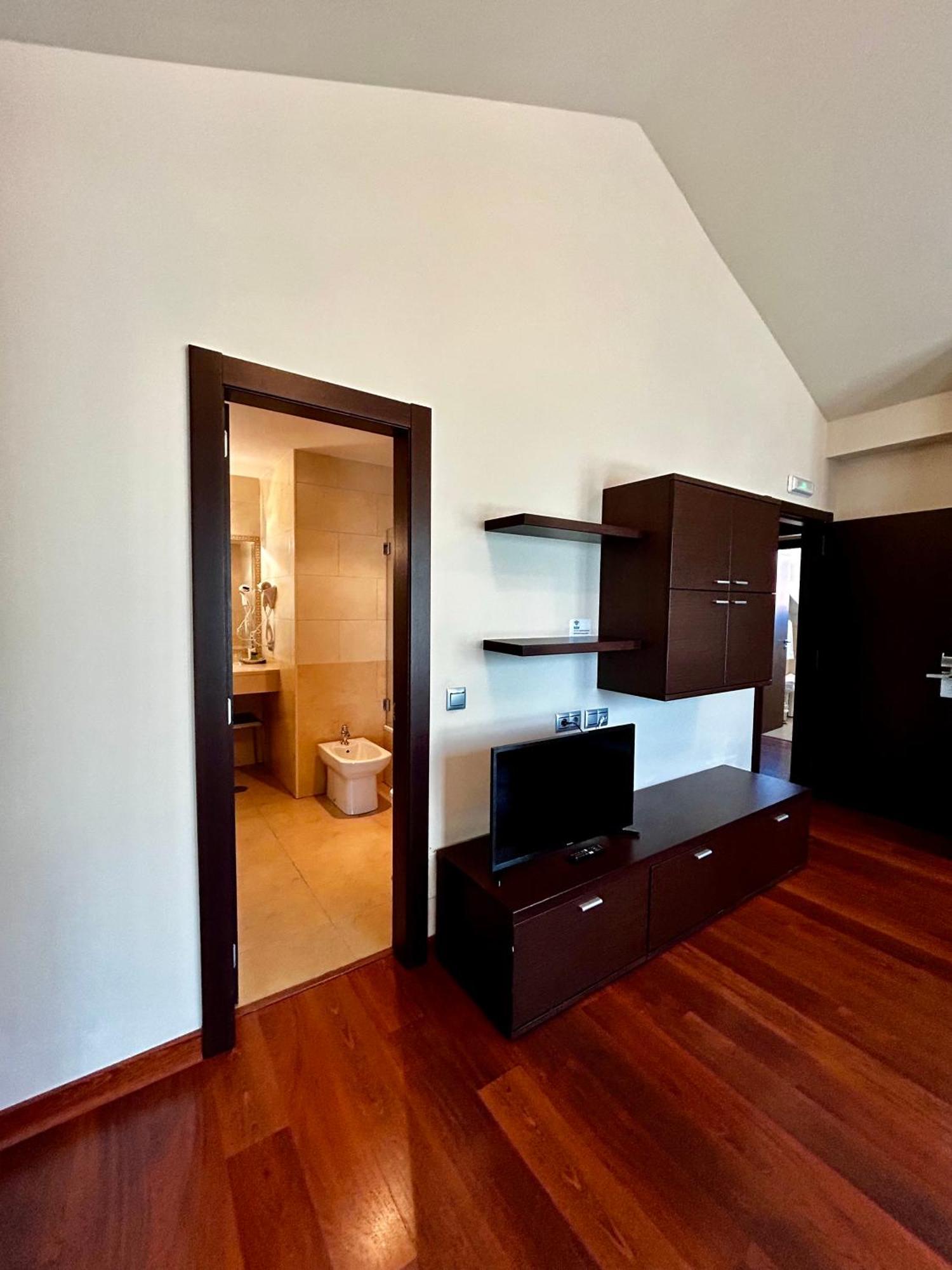 Apartamentos Rurales L'Arquera يانس المظهر الخارجي الصورة